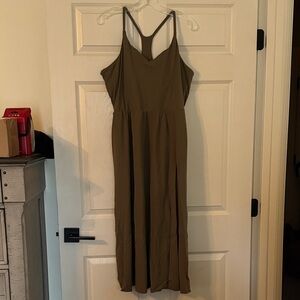 HALARA Olive Maxi Dress